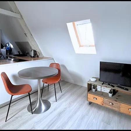 Le Perchoir Apartment *
